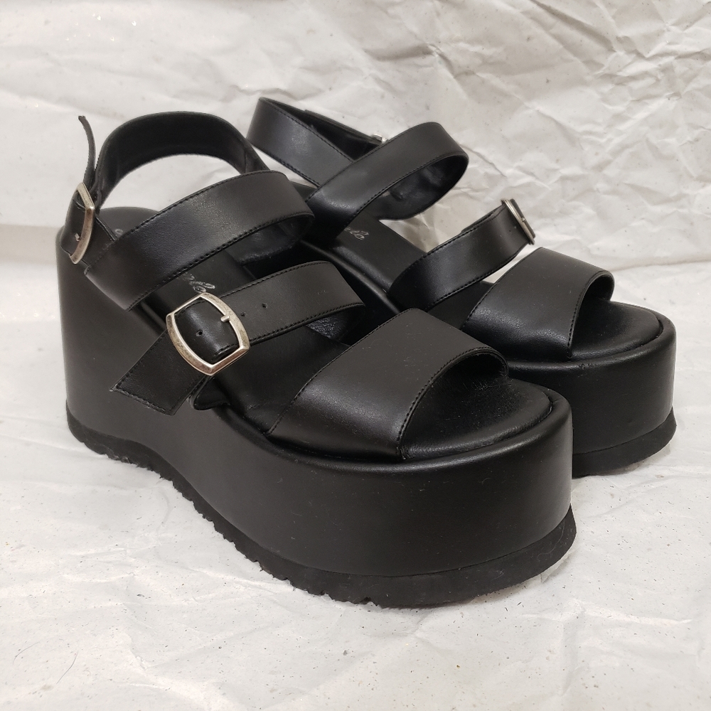 Free people Chelsea platform sandals